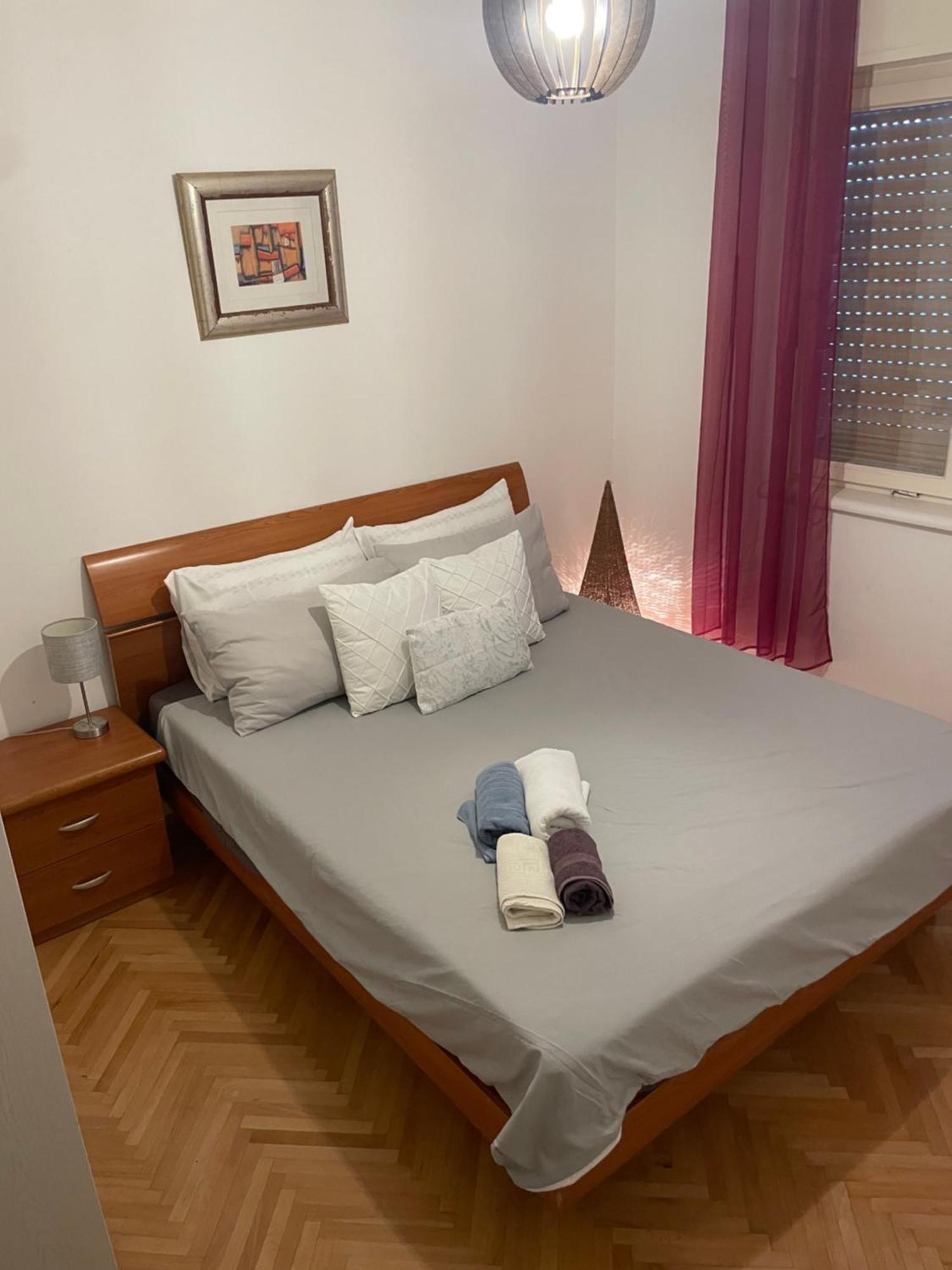 Ferienwohnung Apartman Robert Zadar Exterior foto