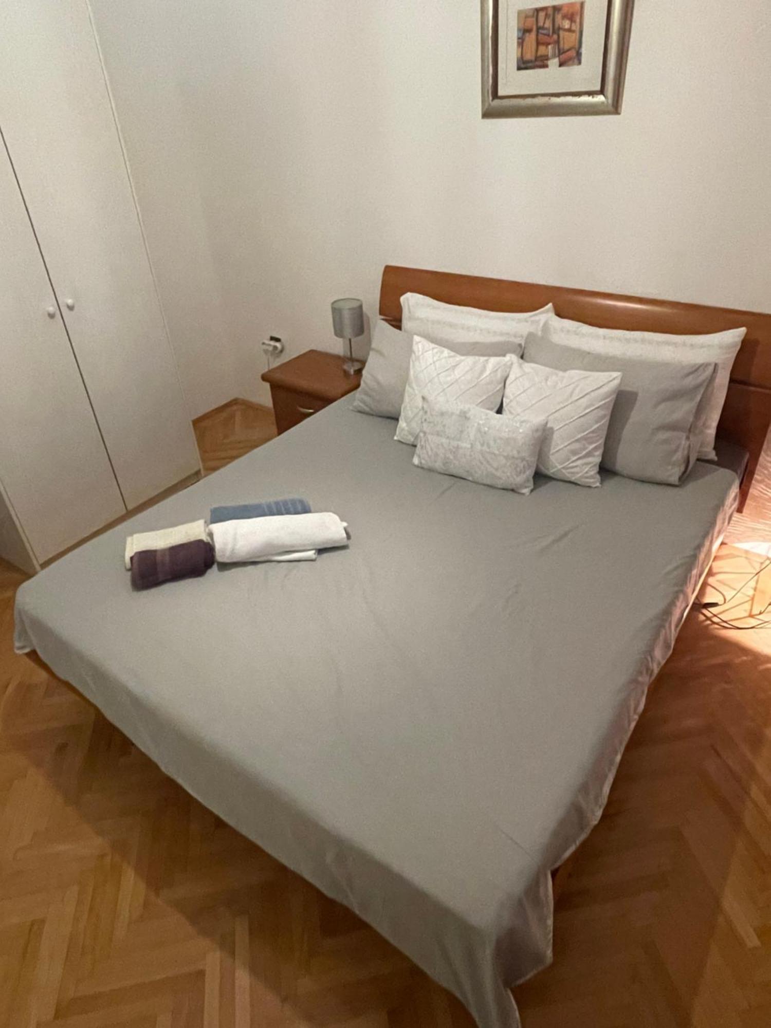 Ferienwohnung Apartman Robert Zadar Exterior foto